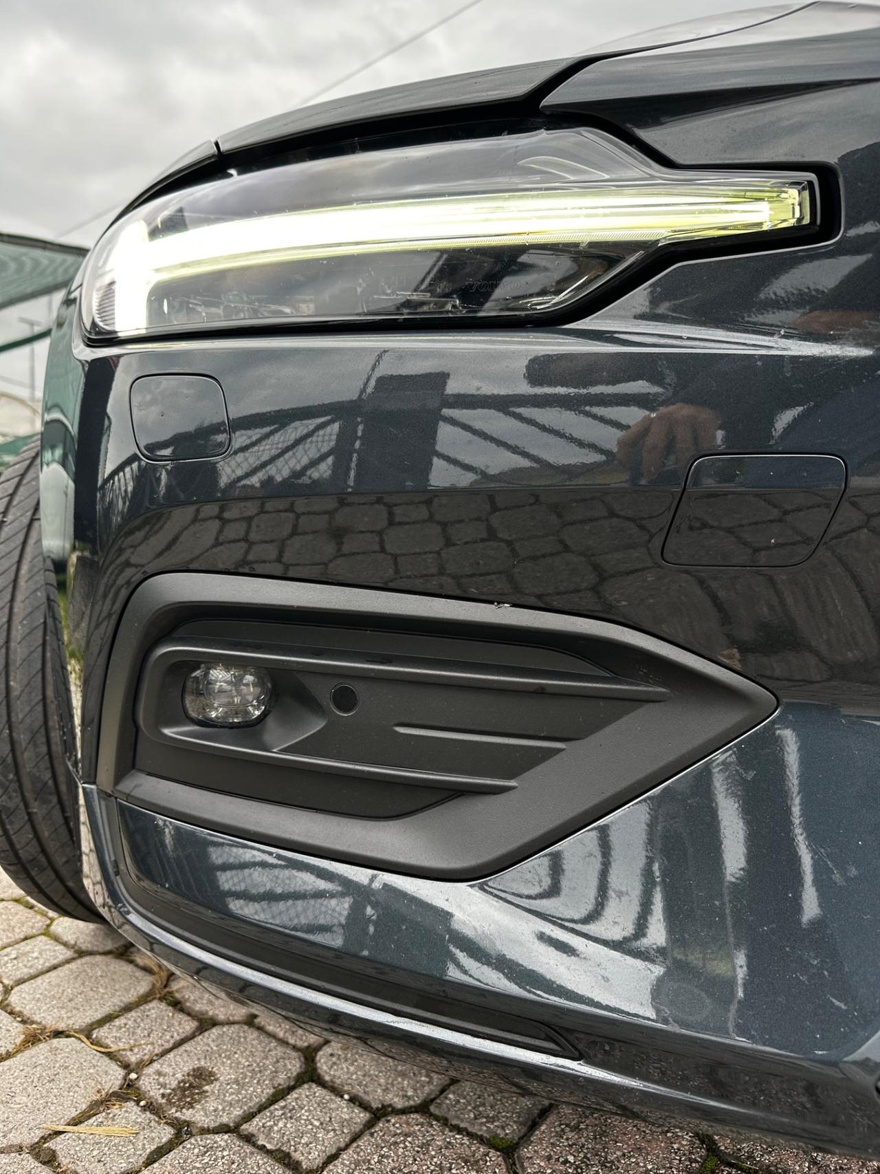 Volvo V60 D3 Geartronic R-design