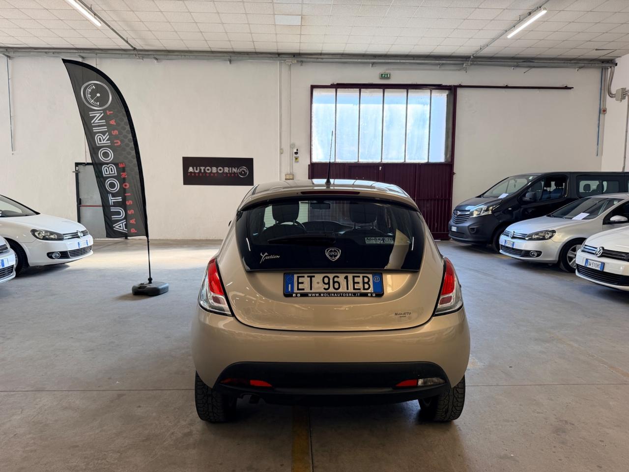 Lancia Ypsilon 0.9 TwinAir 85 CV 5 porte Metano Ecochic Gold