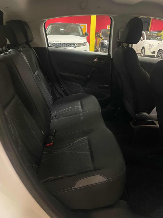 PEUGEOT 208 PureTech 82 5 porte Active