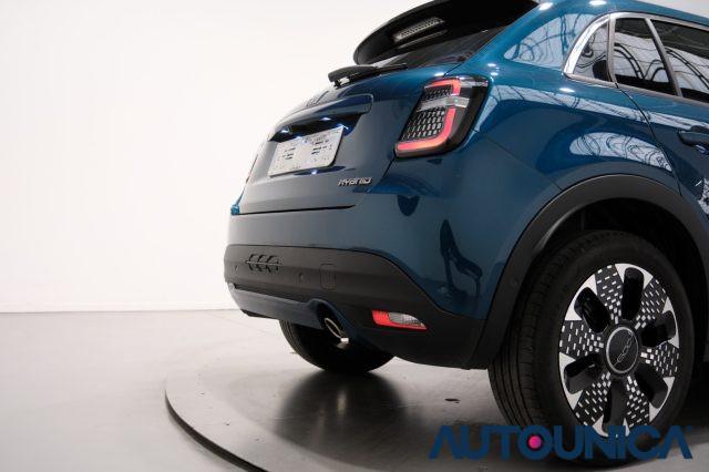 FIAT 600 HYBRID 100 CV DCT MHEV LA PRIMA NEOPATENTATI