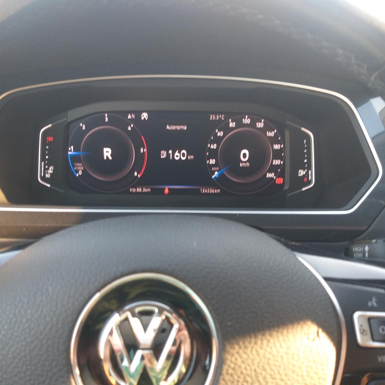 Volkswagen Tiguan 2.0 TDI SCR DSG Sport BlueMotion Technology