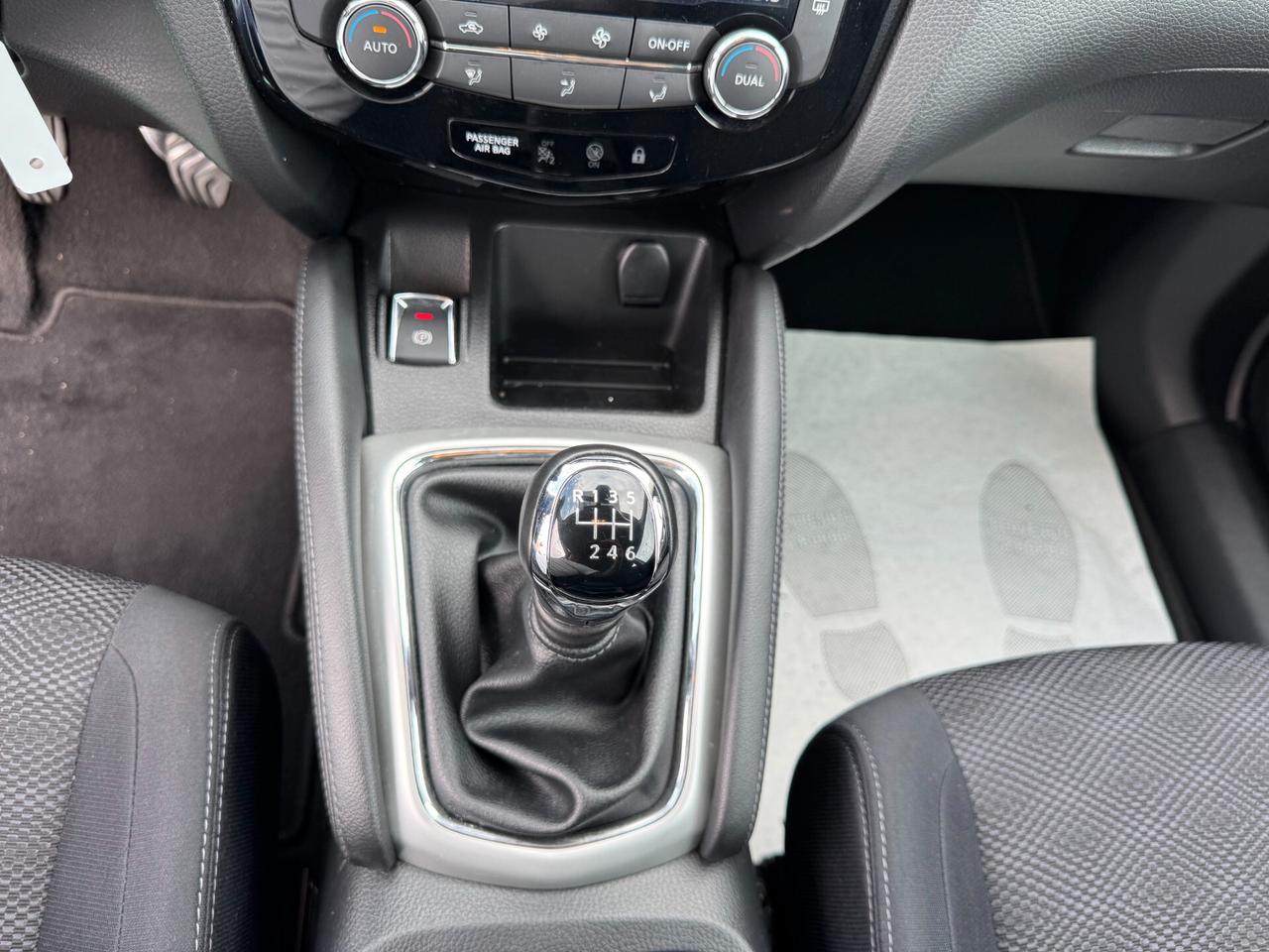 Nissan Qashqai 1.5 dCi N-Vision