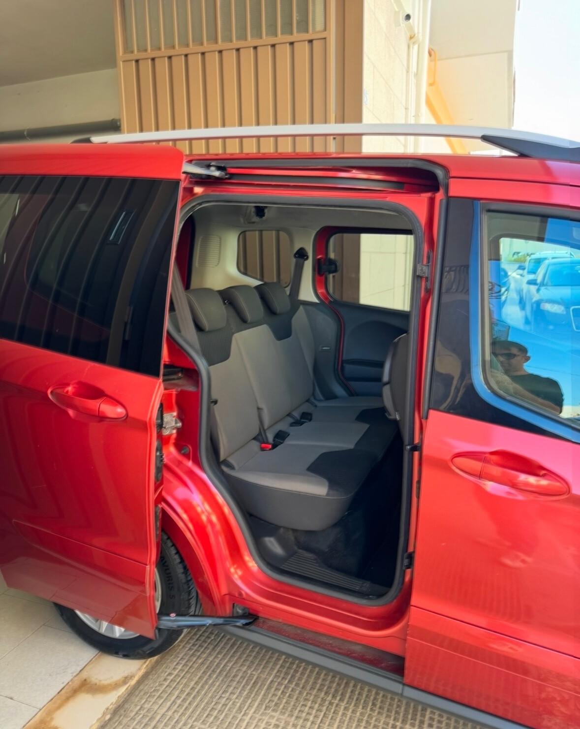 Ford Transit Courier 1.5 TDCi 75CV Van Trend