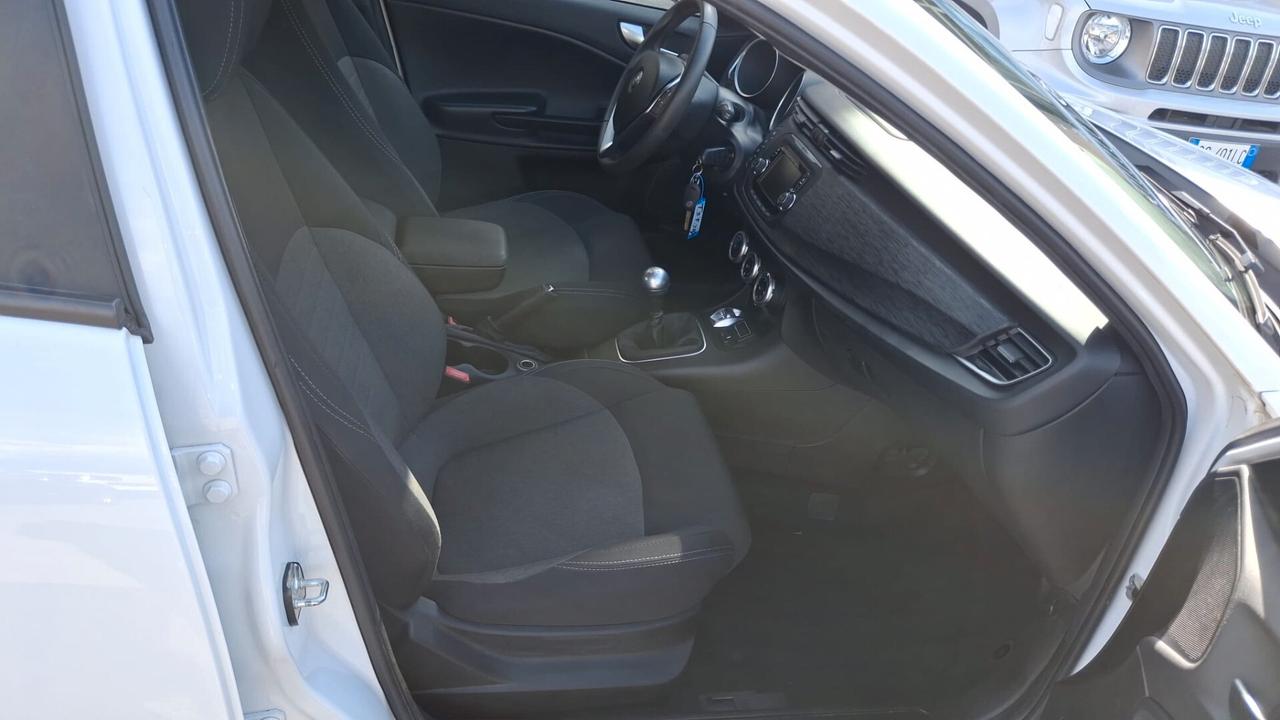 Alfa Romeo Giulietta 1.6 JTDm 120 CV Business