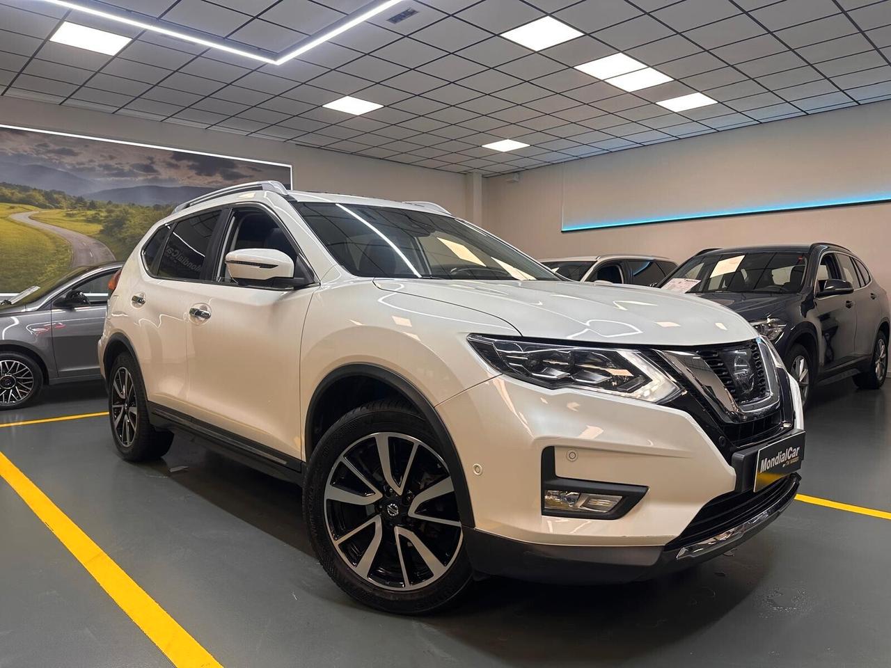 Nissan X-Trail 1.6 dci Tekna 4wd * FULL-OPTIONAL *