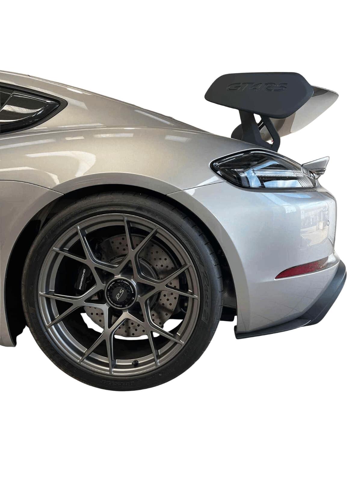 Porsche Cayman GT4 RS