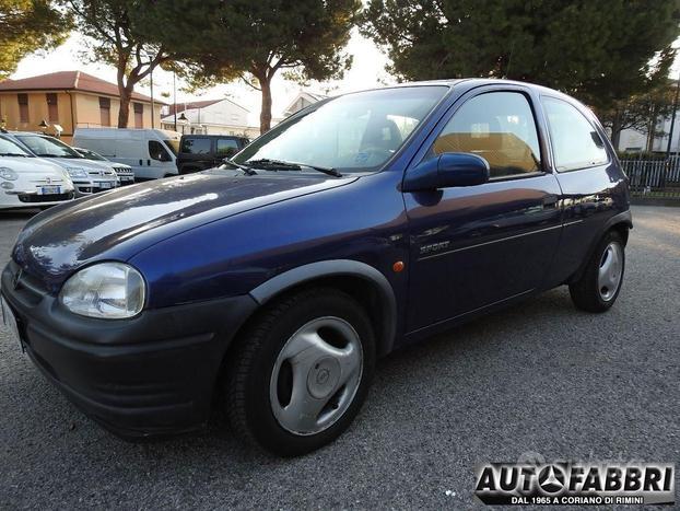 OPEL - Corsa - 1.4i 16V 3 porte Sport 1994