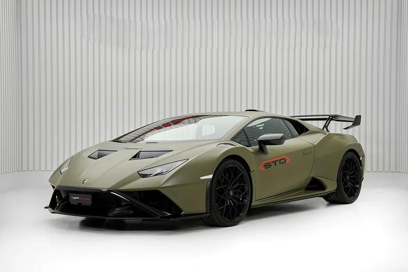 Lamborghini Huracàn STO 5.2 V10 NOLEGGIO LUNGO TERMINE - LEASING FULL INCLUSIVE