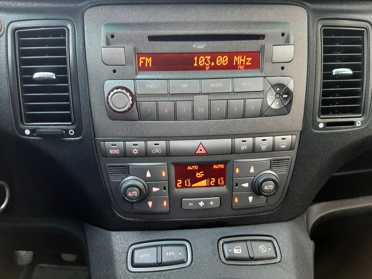 Lancia MUSA 1.3 Mjt 95 CV Gold