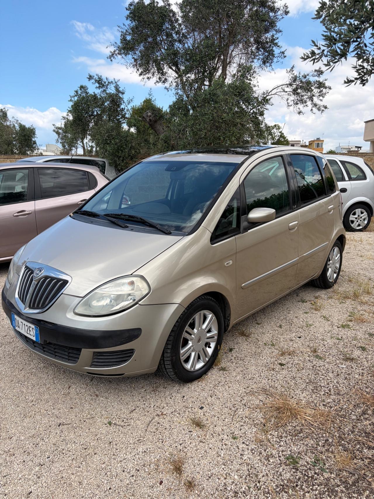 Lancia MUSA 1.3 Multijet 16V 70 CV Oro full