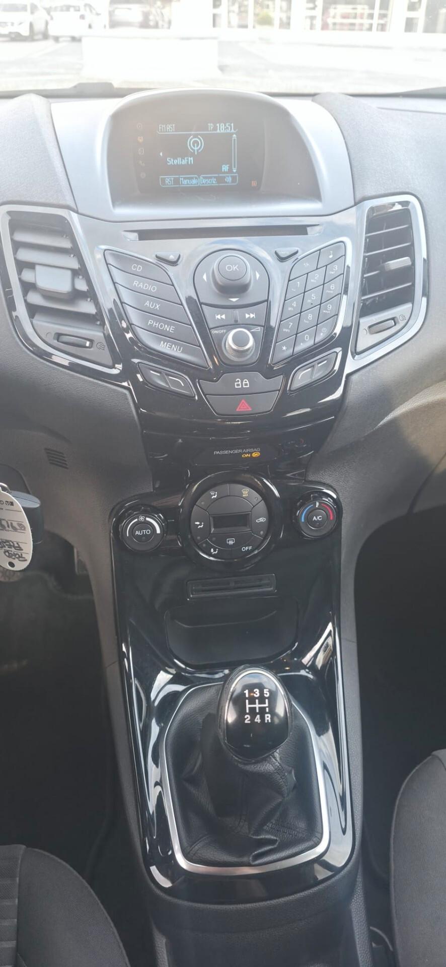 Ford Fiesta 1.6 TDCi 95CV 5 porte Individual
