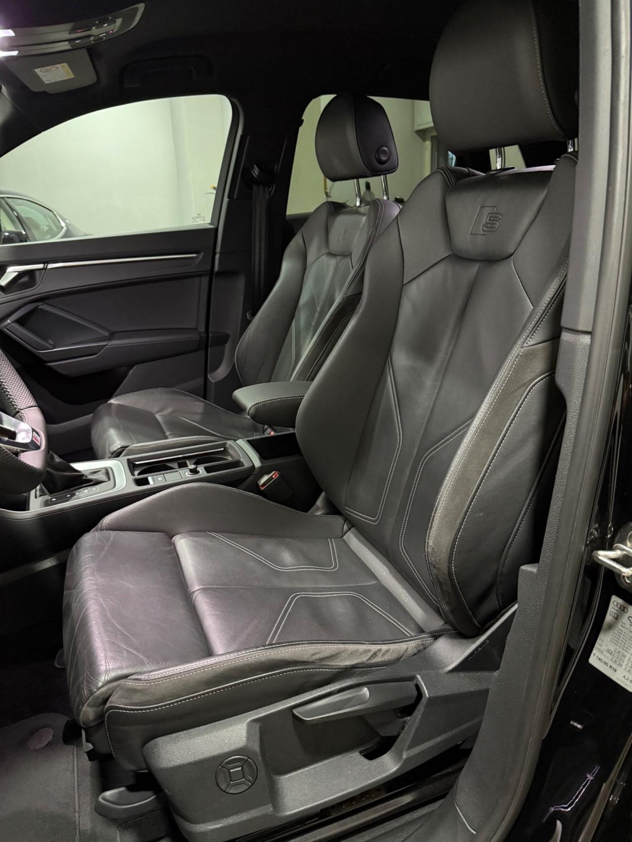 Audi Q3 40 TDI quattro S tronic S line edition