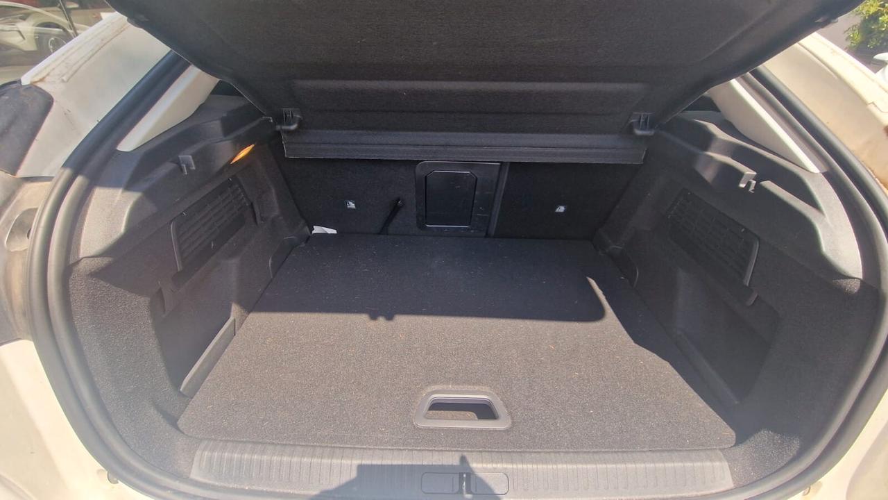 Citroen C4 PureTech 130 S&S EAT8 Feel Pack