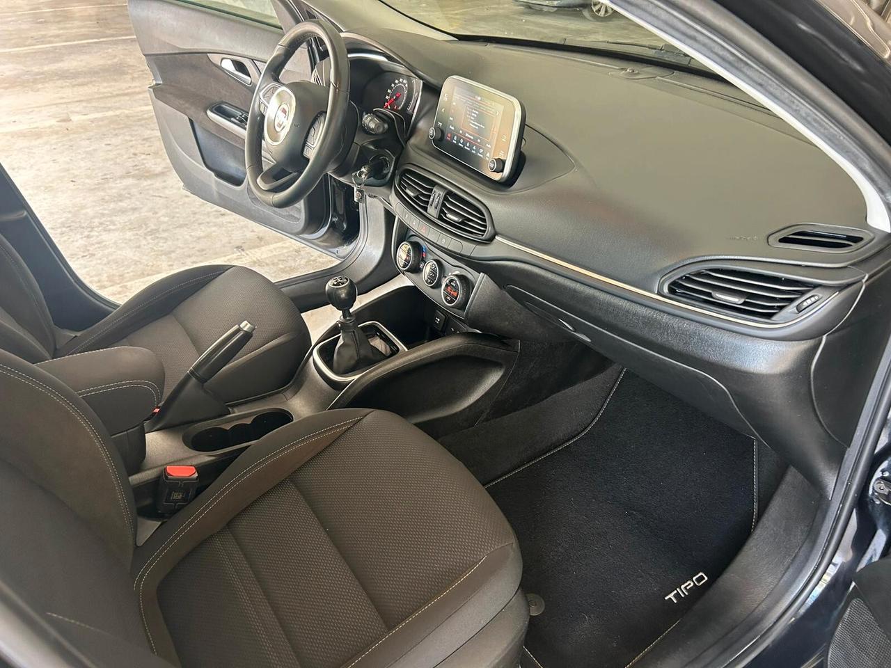 Fiat Tipo 1.3 Mjt S&S SW Lounge