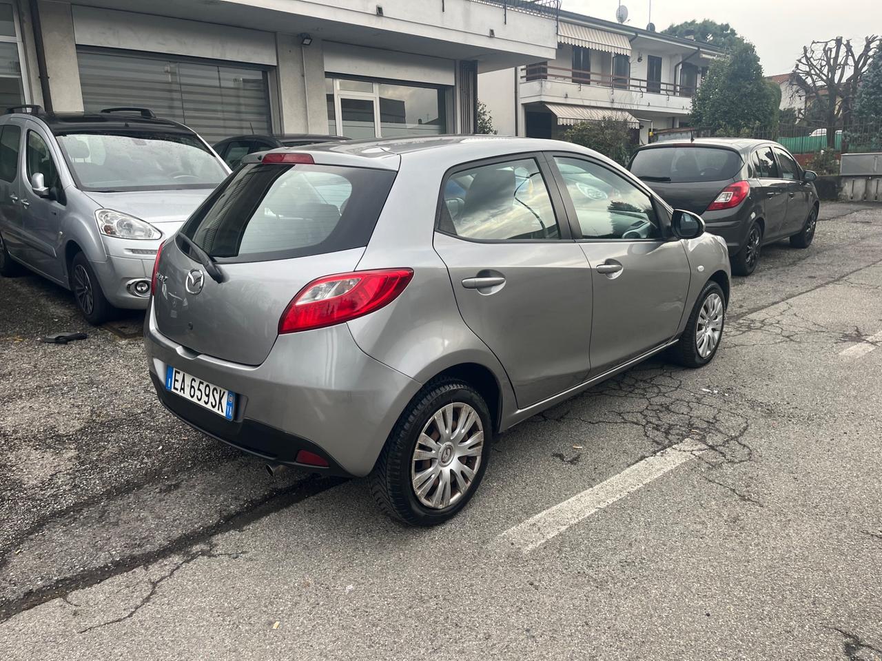 Mazda 2 Mazda2 1.3 16V 75CV 5p. Easy