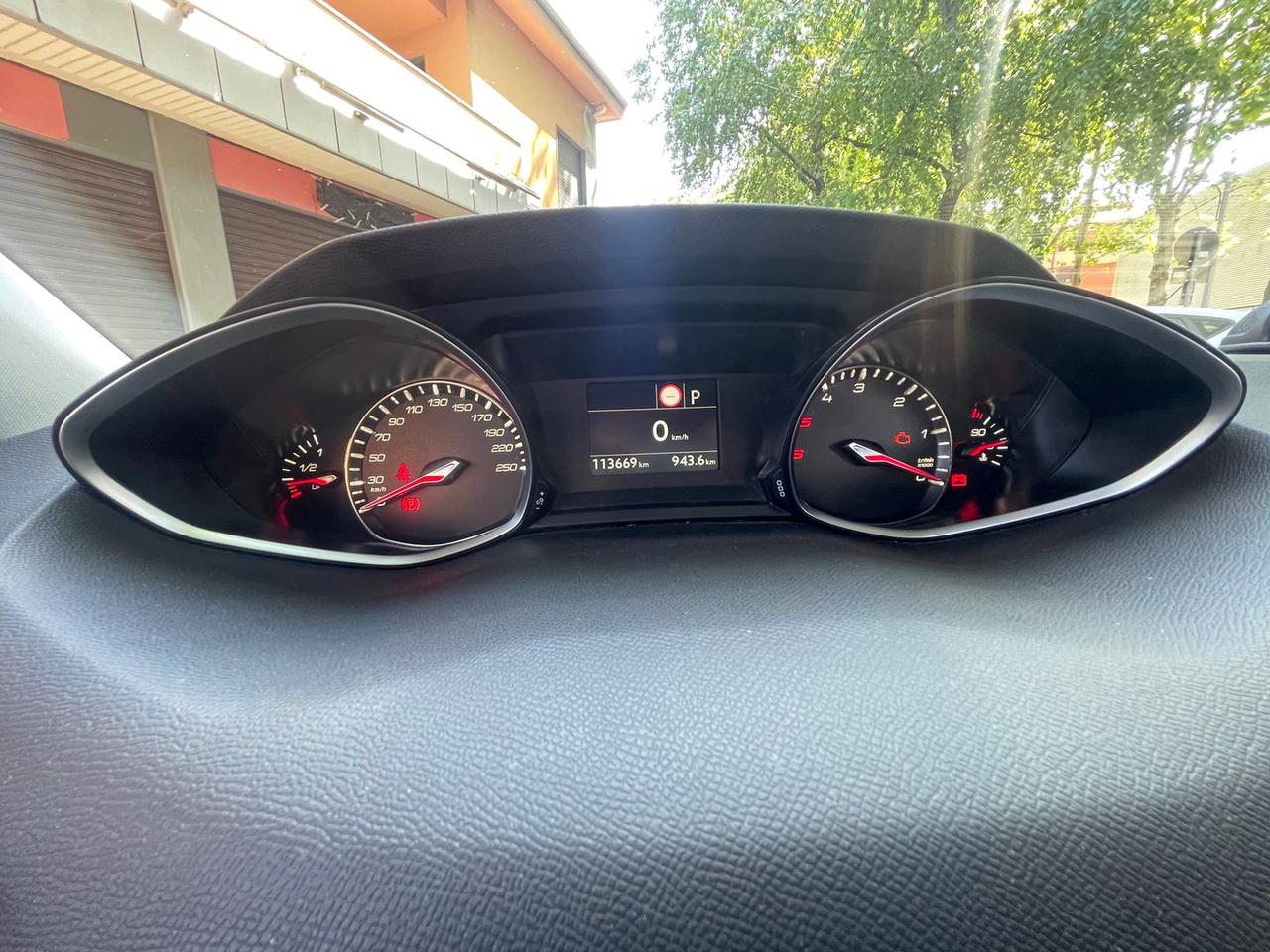 Peugeot 308 Allure 1.5 Blue HDI 130