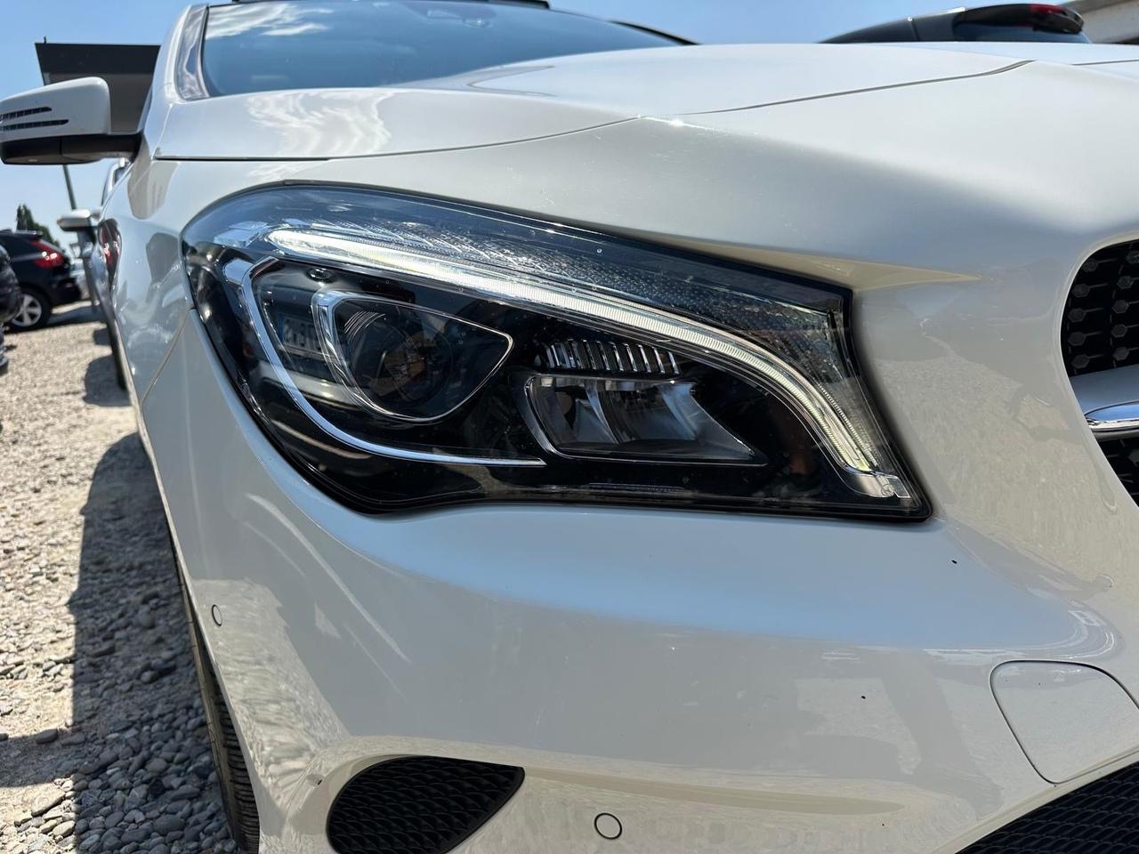 Mercedes-benz CLA 200 d Automatic Premium AMG