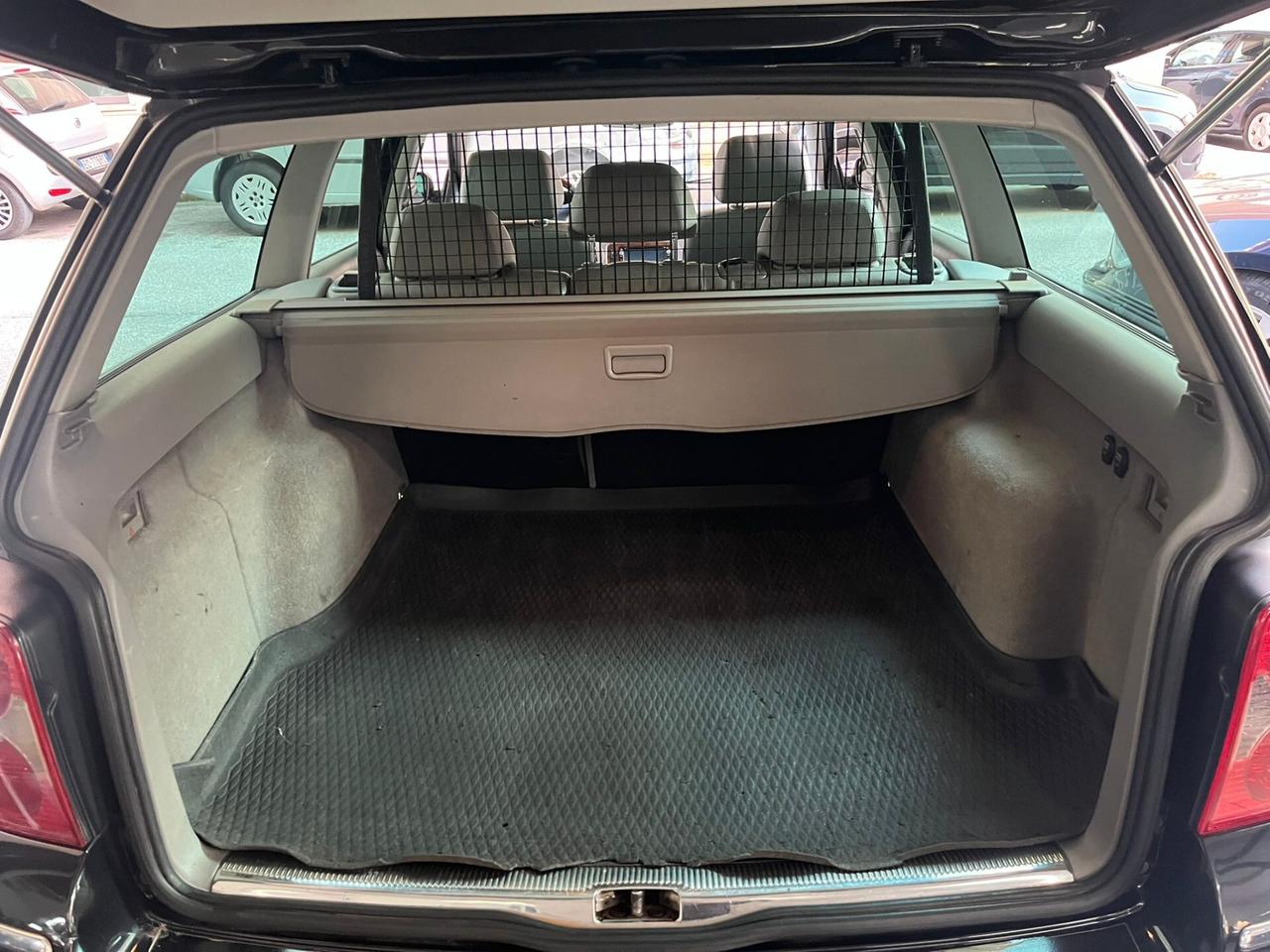 Volkswagen Passat 1.9 TDI - PERFETTA - 2003