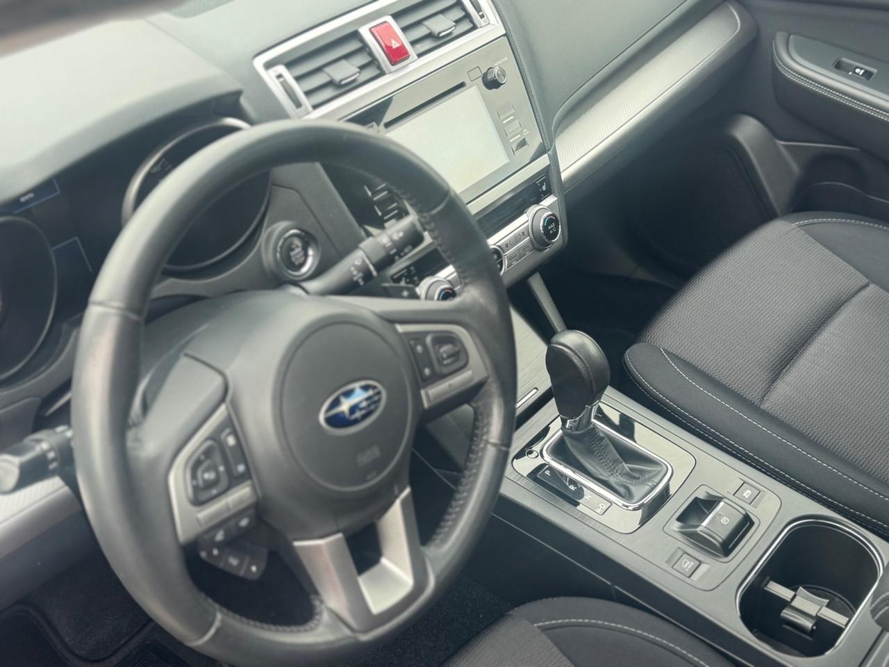 Subaru OUTBACK 2.0d Automatico Euro 6!