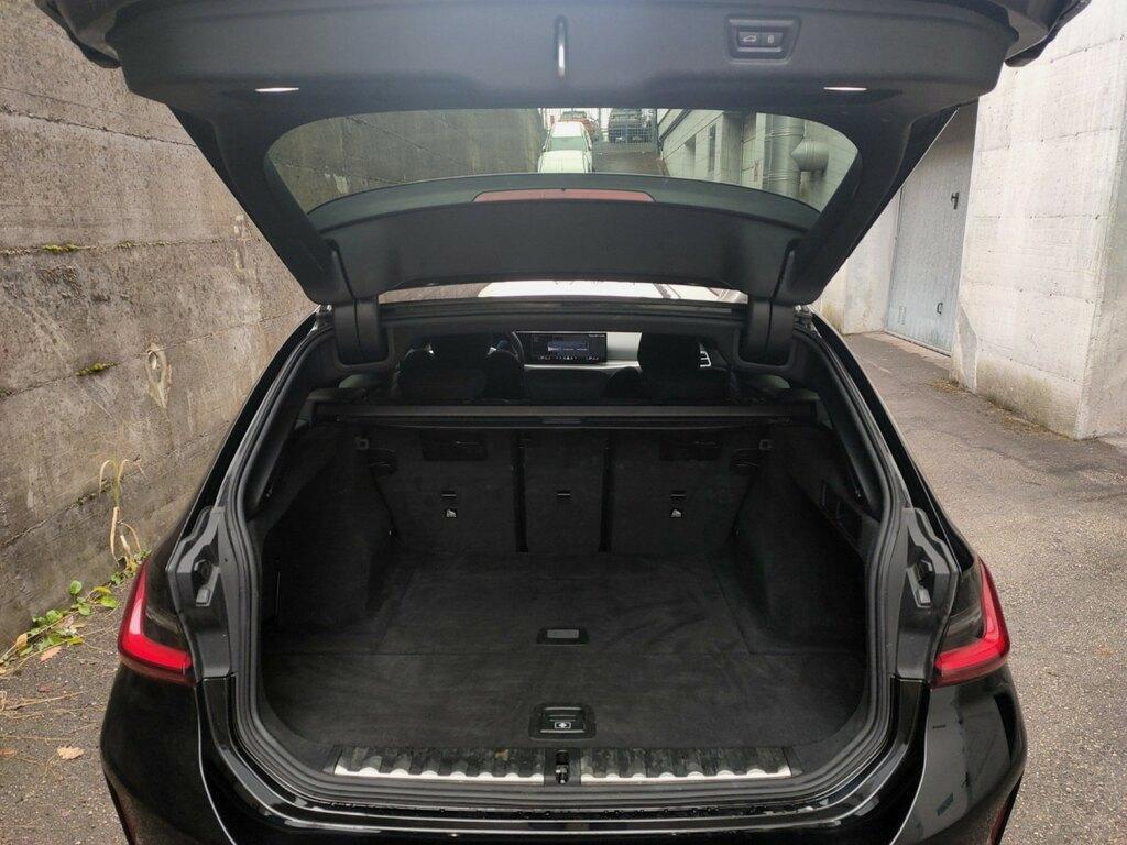 BMW Serie 3 Touring 320 d Mild Hybrid 48V M Sport Pro xDrive Steptronic