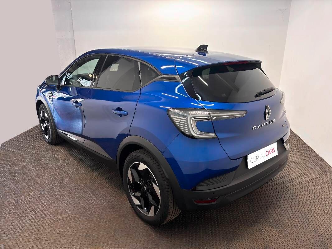 Renault Captur 1.8 full hybrid E-Tech Techno 160cv auto