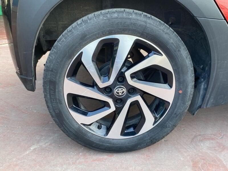 Toyota Aygo X 1.0 (72 CV) Lounge Air S-CVT