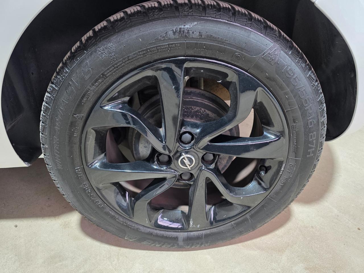 Opel Corsa 1.4 90CV GPL Tech Coupé 120 Anniversary