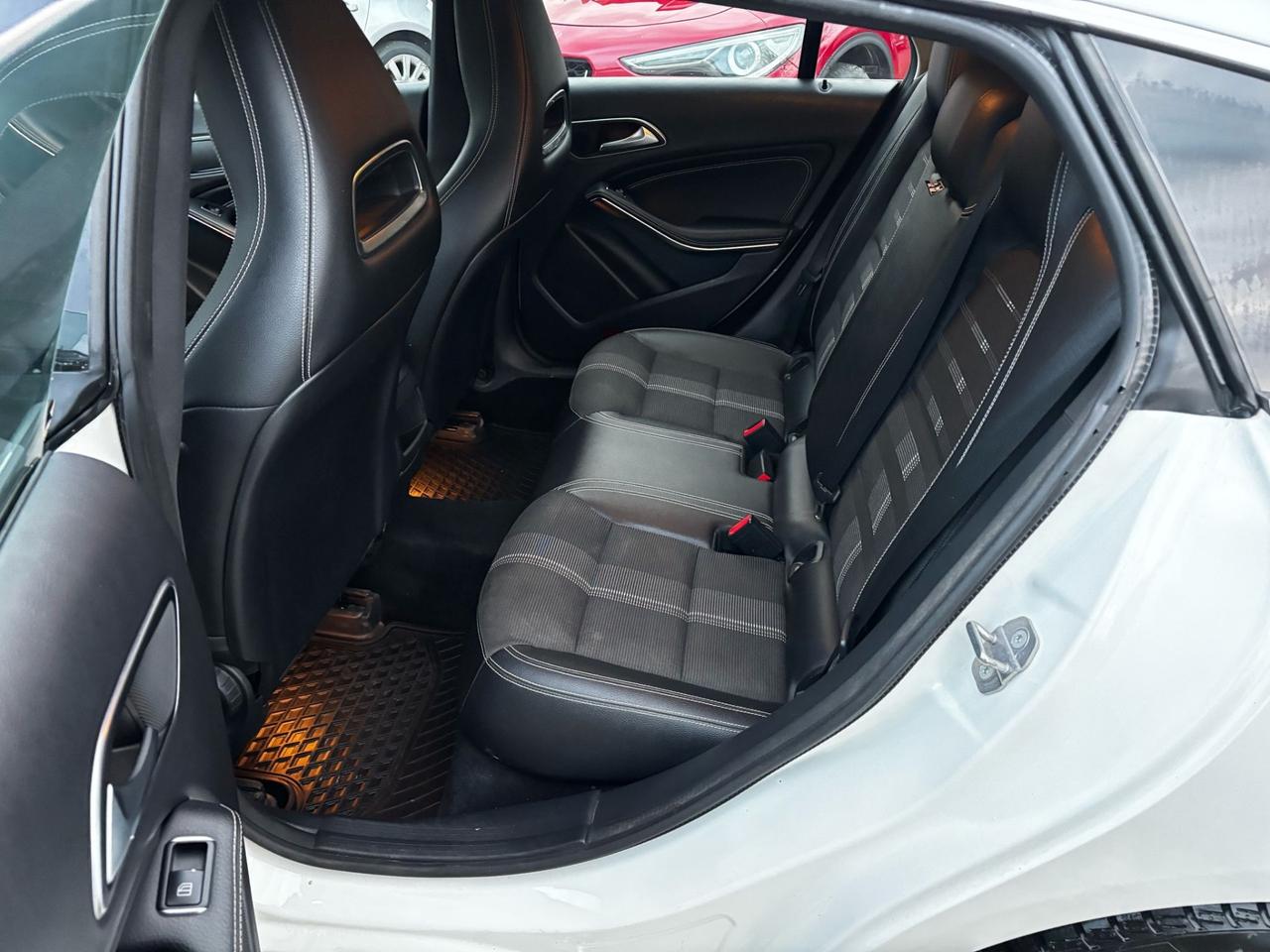 Mercedes-benz CLA 200 d S.W. Automatic Sport BELLISSIMA PERMUTABILE UNICO PROPRIETARIO