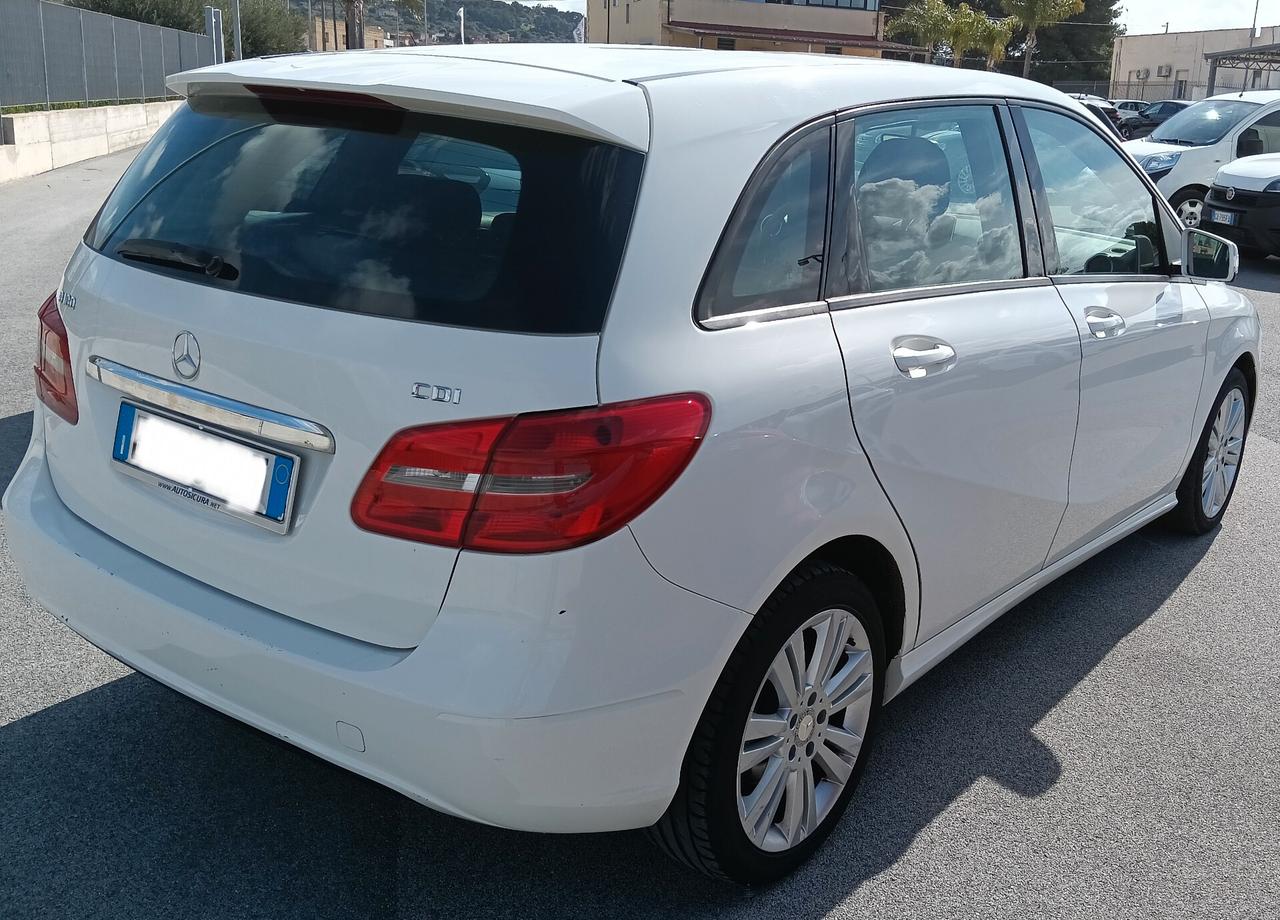 Mercedes-benz B 180 B 180 CDI Automatic Premium