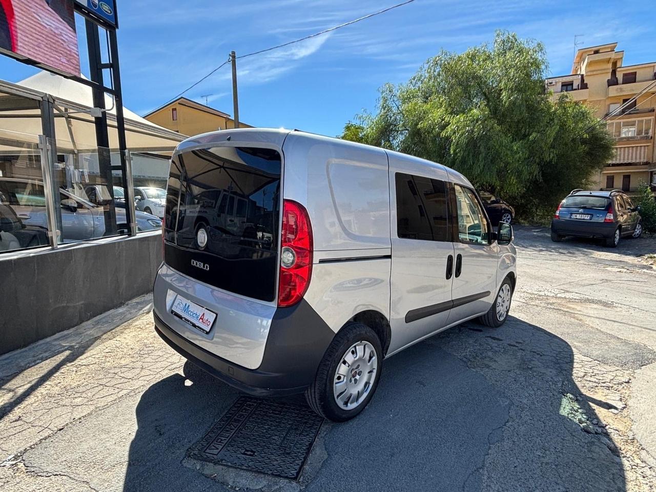 FIAT DOBLO' 2.0 MJT 136 CV DOPPIA PORTA LATERALE