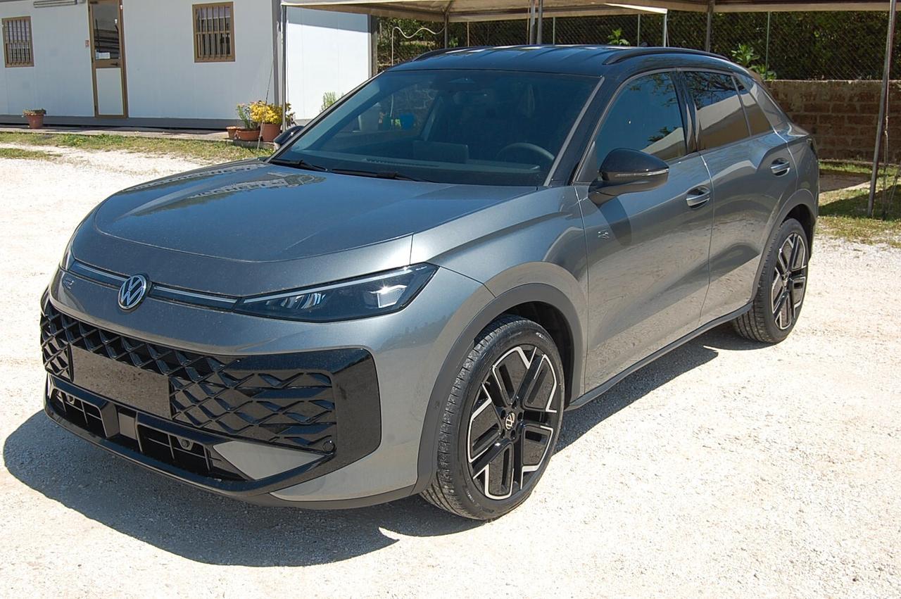 Volkswagen T-Roc 1.5 eTSI ACT 150 CV DSG R-Line