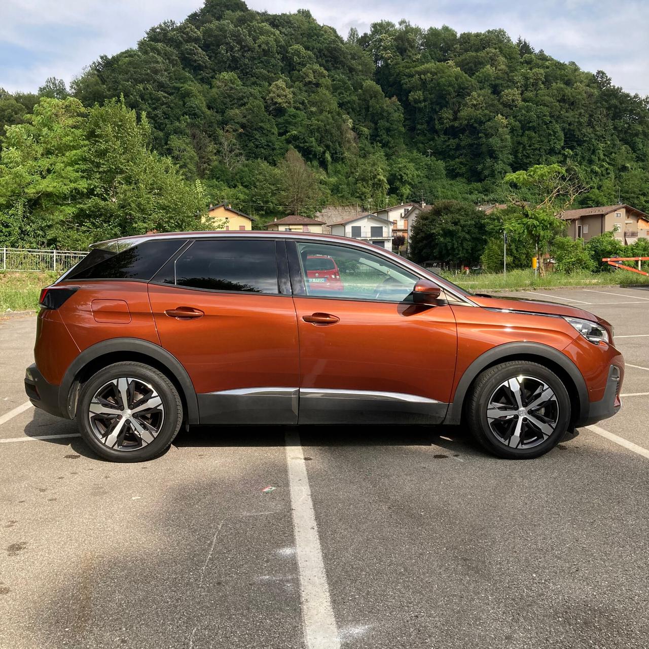 Peugeot 3008 BlueHDi 130 S&S EAT8 Allure