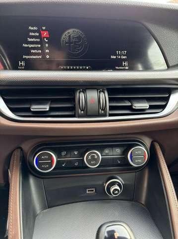 Alfa Romeo Stelvio 2.2 Turbodiesel 210 CV AT8 Q4 Executive