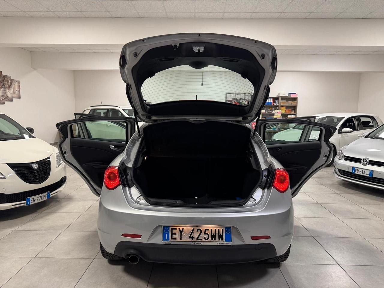 Alfa Romeo Giulietta 1.6 JTDM 105CV FRIZIONE NUOVA 2015