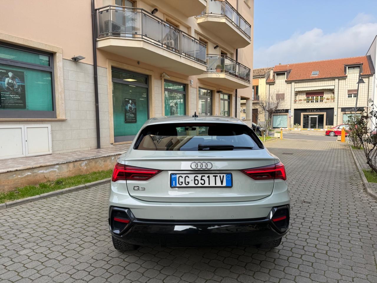 Audi Q3 SPB 35 TDI S tronic Business Plus