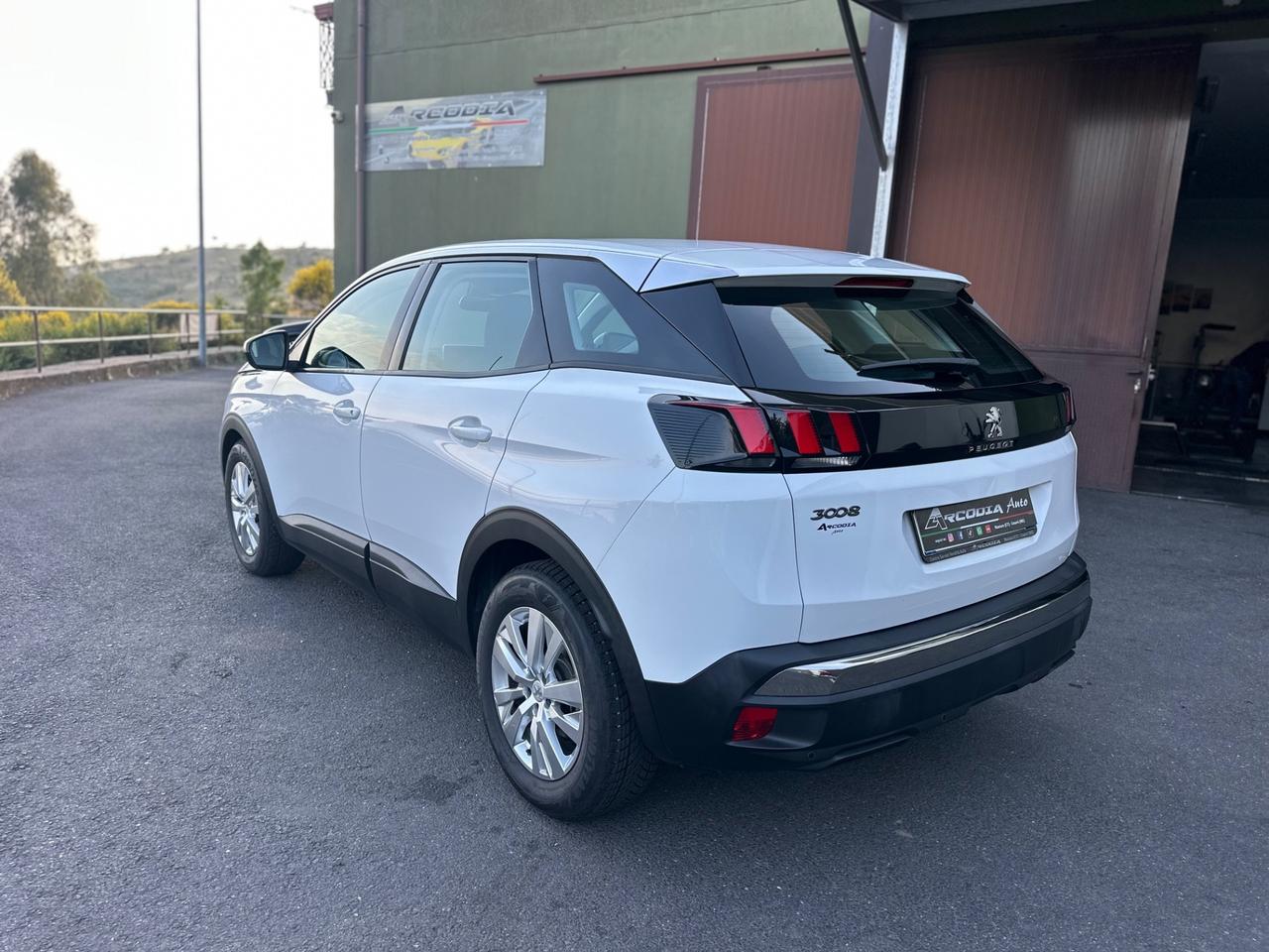 Peugeot 3008 BlueHDi 130 S&S Allure