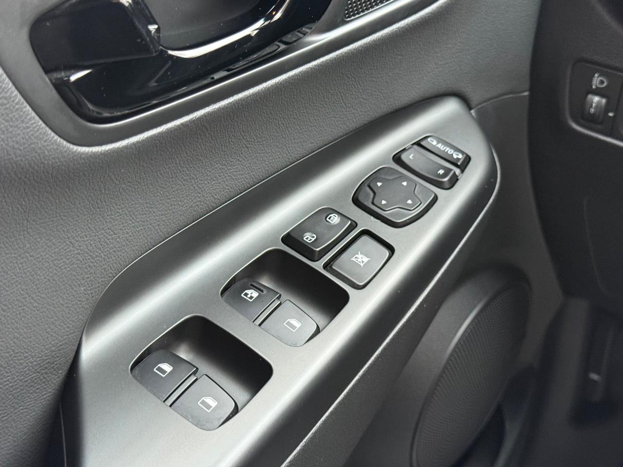 Hyundai Kona 1.0 T-GDI Xpossible - Neopatentati