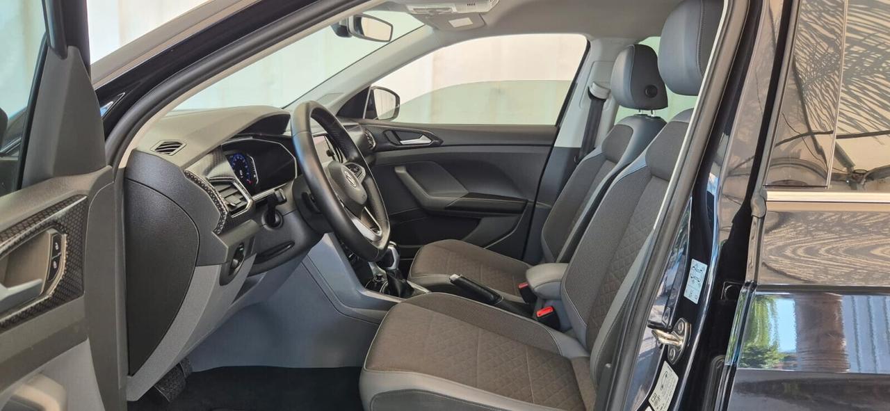 VOLKSWAGEN T-CROSS 1.6 TDI R-Line 12/2019
