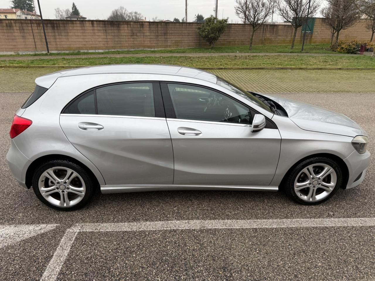 Mercedes-benz A 180 A 180 CDI Sport