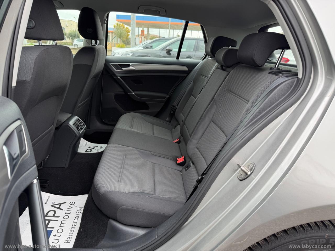 VOLKSWAGEN Golf 2.0 TDI 150CV NAVI PDC CONFORTLINE