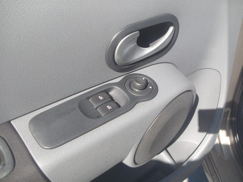 Renault Modus Grand 1.2 16V GPL Dynamique