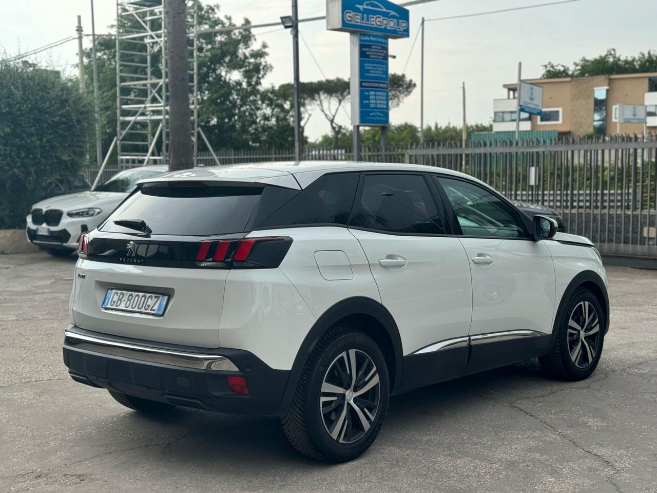 Peugeot 3008 Allure Pack CAMBIO AUTOMATICO