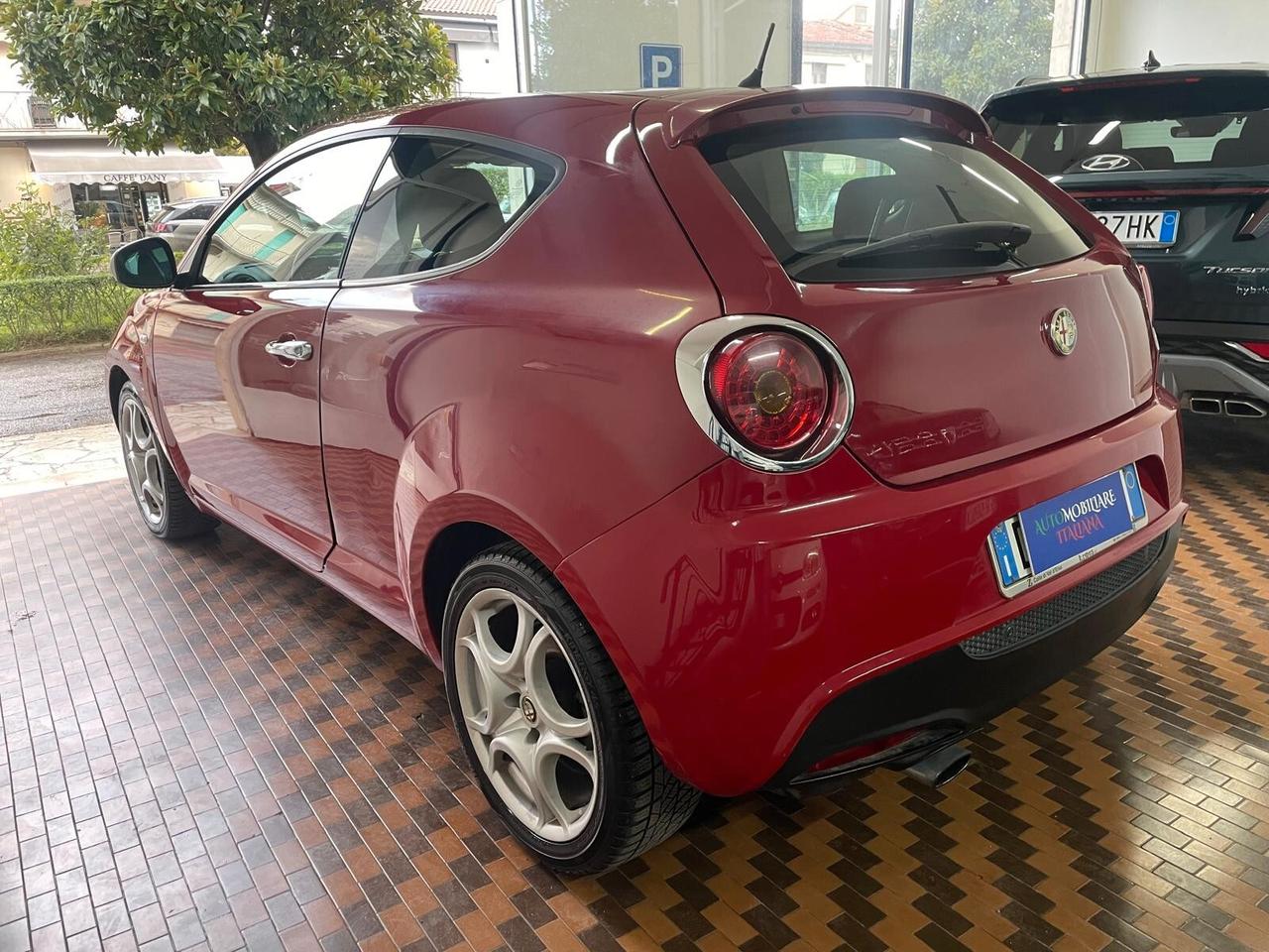 Alfa Romeo MiTo 1.4 T 135 CV GPL Distinctive Sport Pack