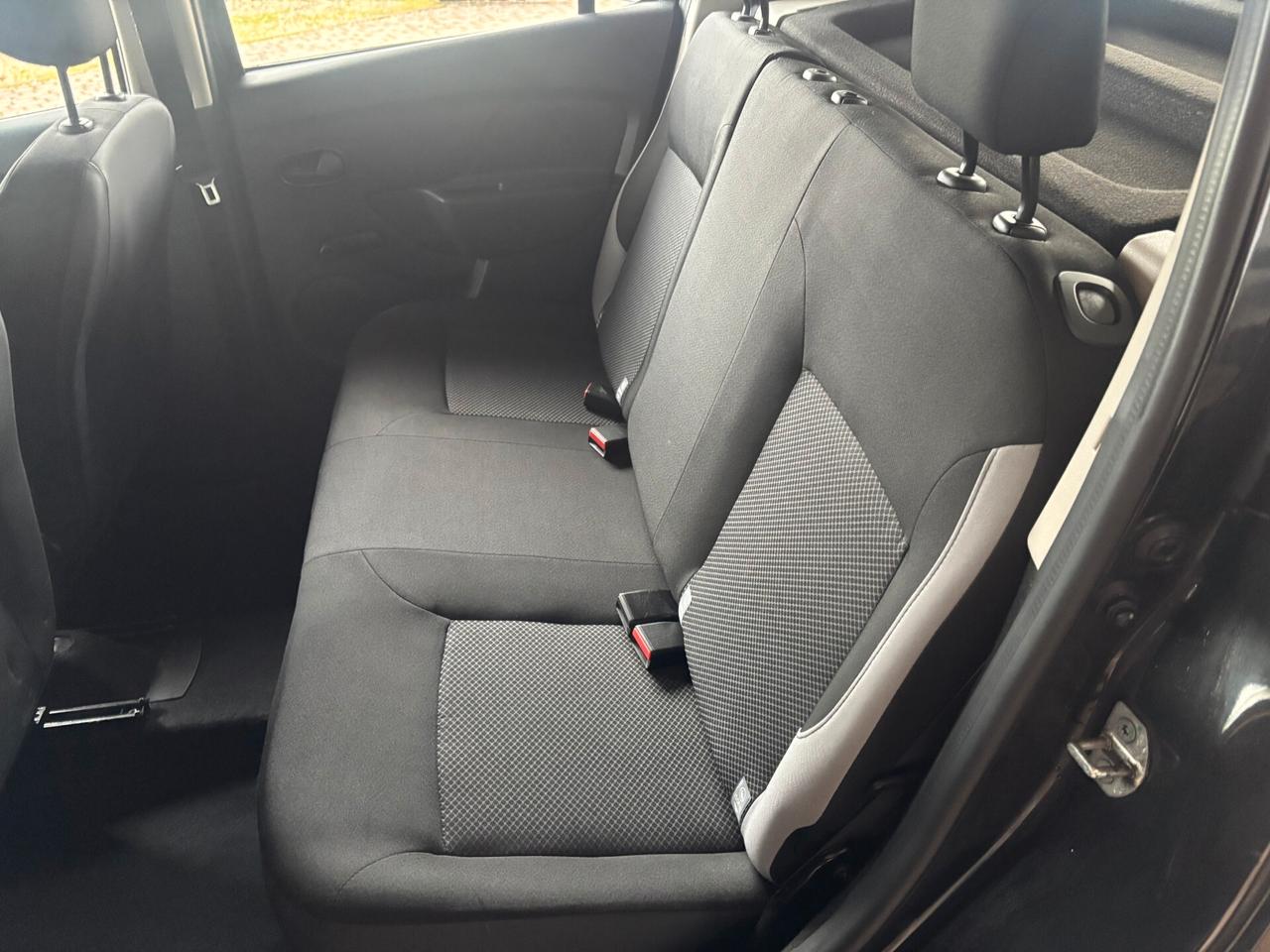 Dacia Sandero 1.2 75CV Ambiance