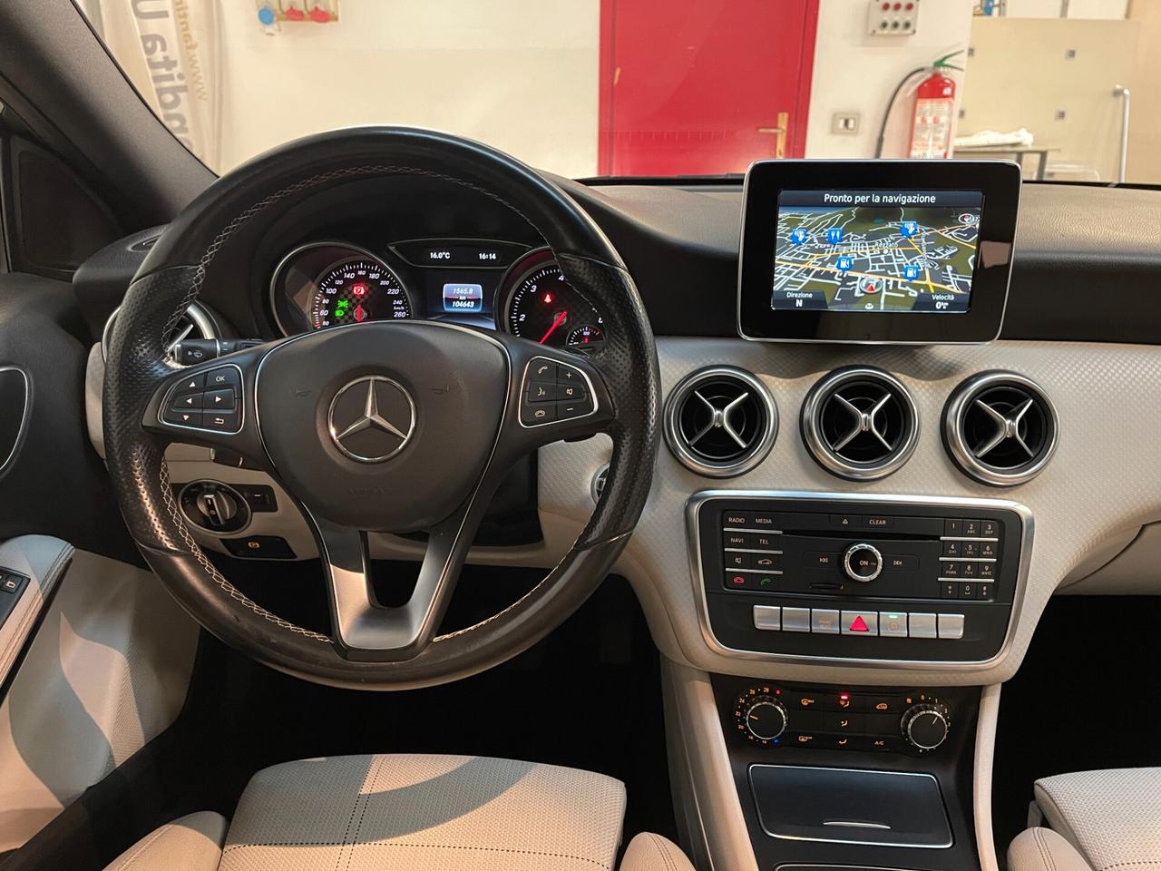 Mercedes-Benz A 180 d Sport c.auto-Ok Neopatentati-LEGGI SOTTO