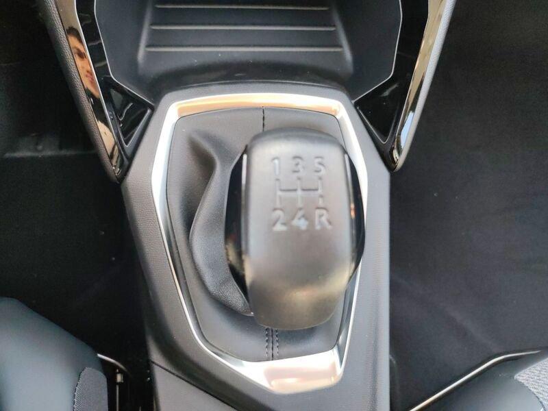 Peugeot 208 II 2023 1.2 puretech Style s&s 75cv