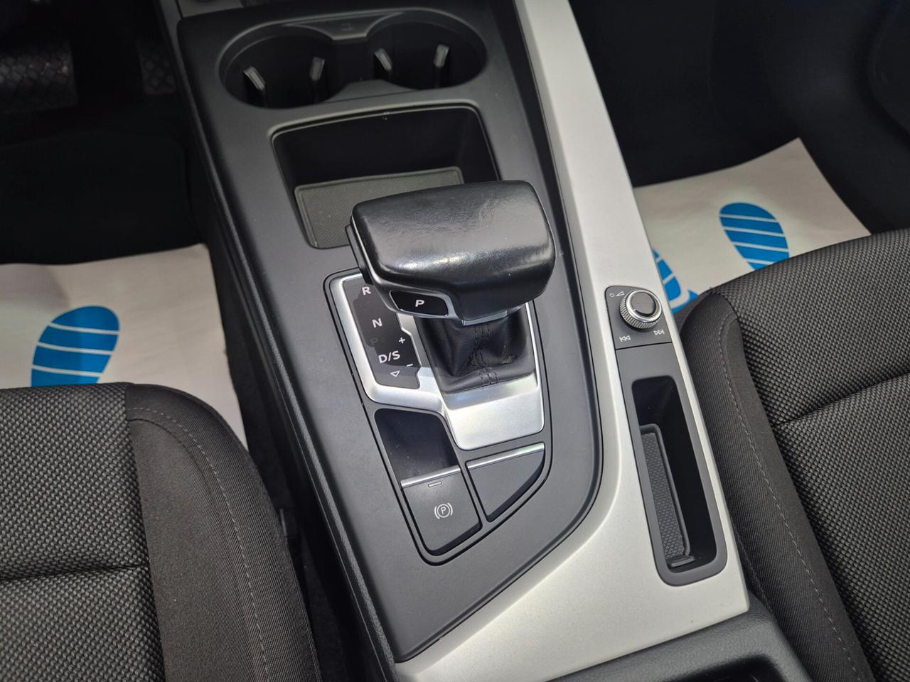 A4 Avant 30 2.0 tdi Business Advanced 163cv S tronic