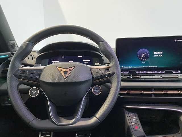 CUPRA Terramar 1.5 e-Hybrid DSG VZ