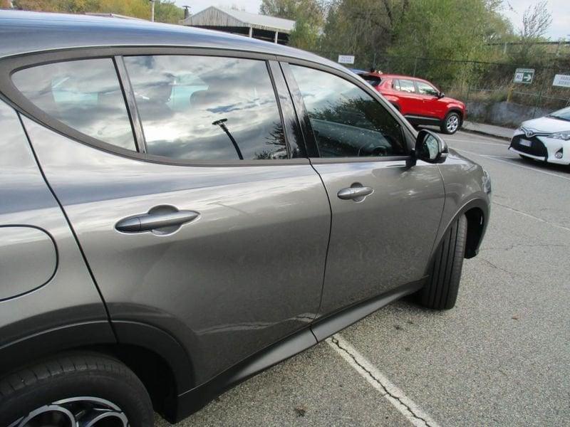 Alfa Romeo Tonale 1.3 280cv Plug-in Hybrid AT6 Sprint Q4