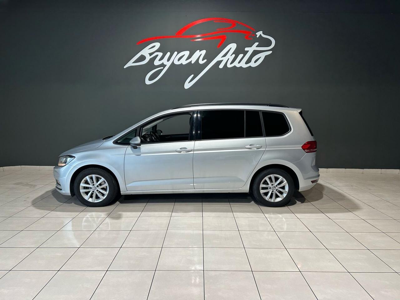 Volkswagen Touran Volkswagen Touran 1.6 tdi Executive 116cv dsg